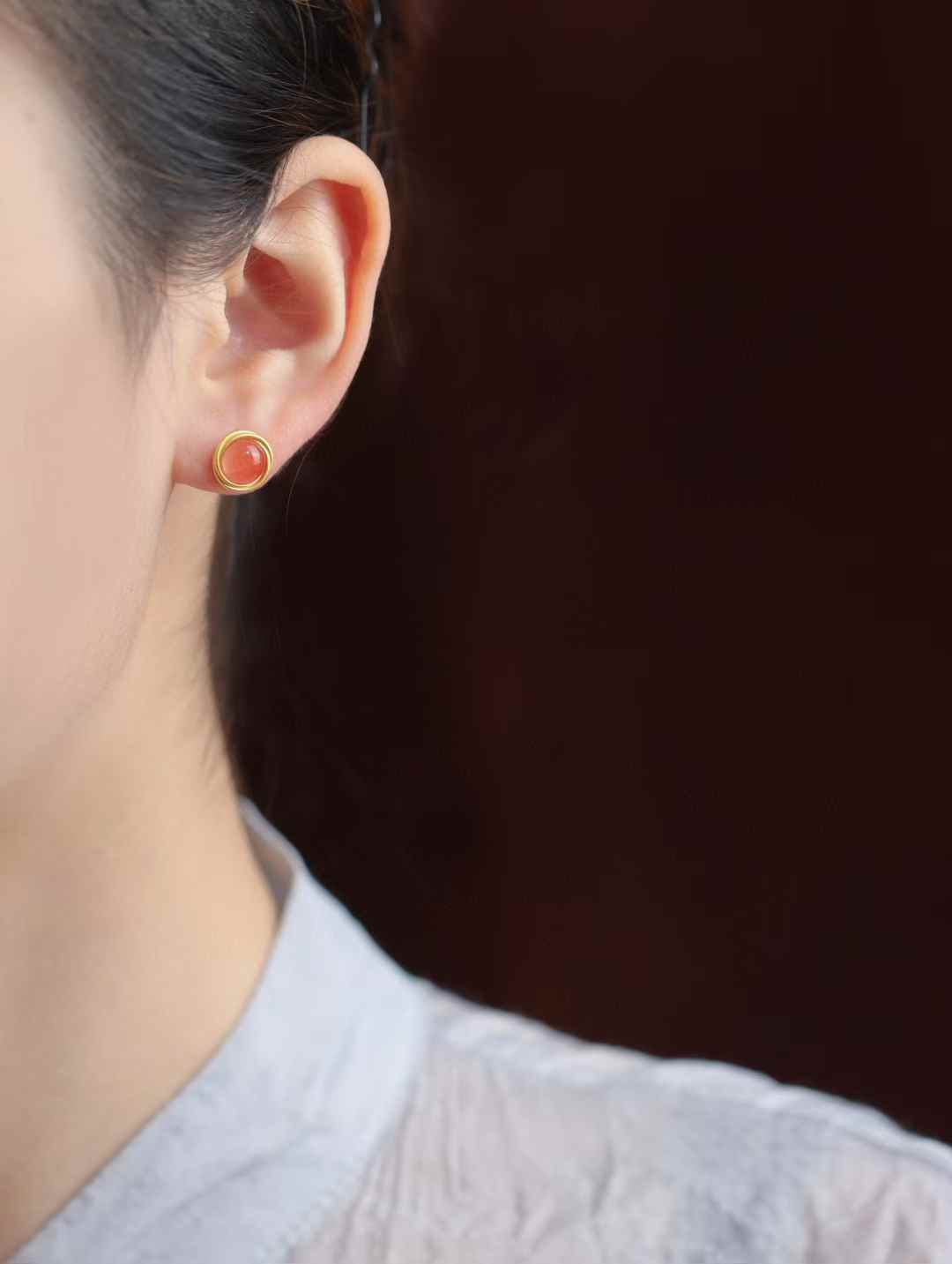 Natural Ice - Nanhong Stud Earrings | Gold - Plated Elegant Glow