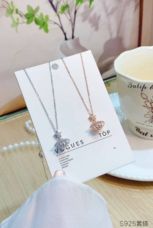 925 Silver, 18K Gold, Artificial Diamonds | ✨ The Planet Necklace Holds a Light and Airy Texture
